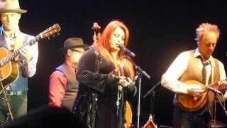 Wynonna Silent Night