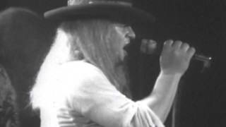 Lynyrd Skynyrd - Gimme Three Steps - 7/13/1977 - Convention Hall (Official)