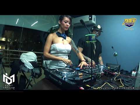 Dj Liiz Rodriguez B2B Leon Rodriguez   Live at  BEAT MACHINE RADIO 98.1 FM ( Cuernavaca )