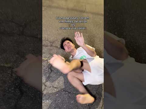 COMO PESSOAS CORREM EM FILMES DE TERROR VS. EU 😹 KKKKK
