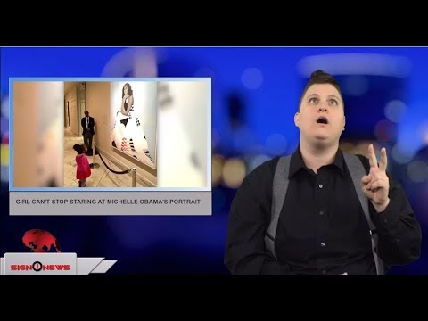 Girl can’t stop staring at Michelle Obama’s portrait (ASL - 3.4.18)