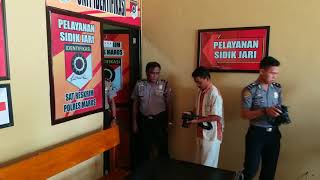 Download lagu Kapolda Sulsel Irjen Pol Umar Septono, Sidak di Polres Maros mp3 Download lagu Kapolda Sulsel Irjen Pol Umar Septono, Sidak di Polres Maros mp3