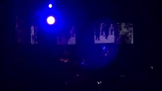 DJ Shadow - Midnight In A Perfect World (Hudson Mohawke Remix) @ HOB Anaheim