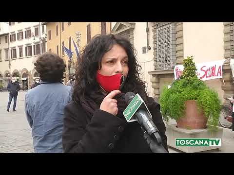 2020-12-22 FIRENZE - FLASH MOB PER CHIEDERE LA RIAPERTURA DELLE SCUOLE