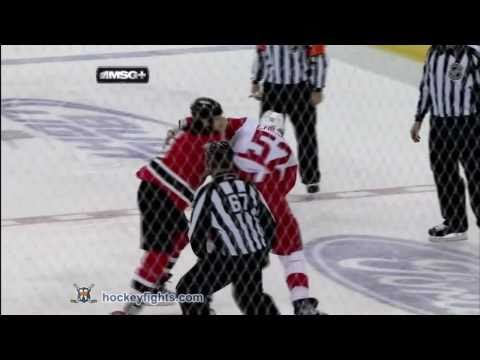 Jonathan Ericsson vs David Clarkson Dec 11, 2010