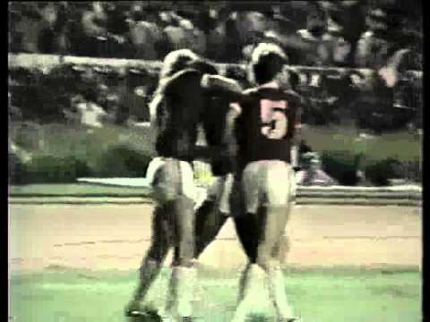 Internacional 2x1 Grêmio (04/11/1981) - Fase Final Gauchão 1981