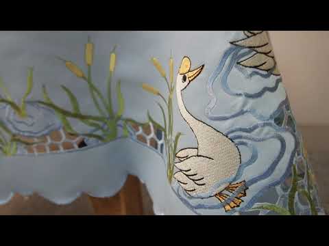 Огляд на "Скатертина для столу"