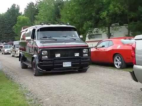 A Team van at Vanfest. 2010