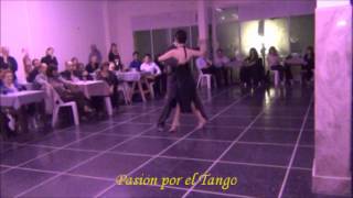 YANINA FAJAR y DEMIAN GARCIA bailando el Vals UN PLACER en FLOREAL MILONGA