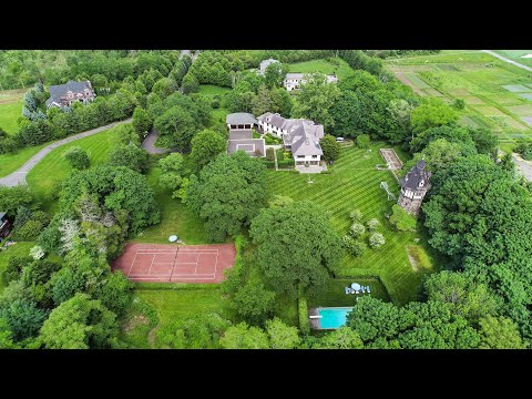Welcome to 15 Sarosca Farm Lane | Purchase, NY