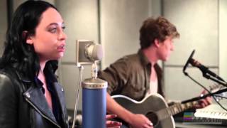 ALEXX MACK "SUNGLASSES" (LIVE) - WE FOUND NEW MUSIC with Grant Owens at The Salda Room