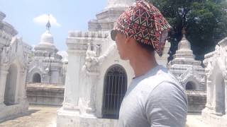 preview picture of video 'MANDALAY - THE CONTEMPLATION OF KUTHODAW PAYA'