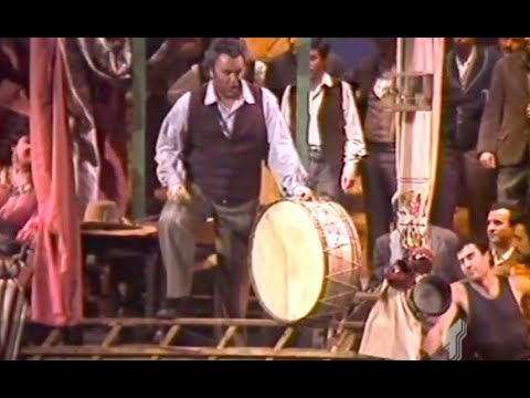 Leoncavallo: Pagliacci (Cecchele, Hernández, Di Bella, Sánchez Gericó, Álaba, Erede) Madrid, 1984.