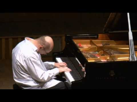 Włodek Pawlik "Grand Piano" live, part 1