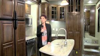 Alpine 3100RE Delivers Luxury in "State Park Friendly" Length