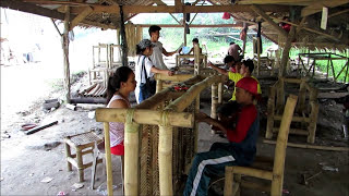 preview picture of video 'A Visit to a Bamboo Furniture Shop in the Philippines'