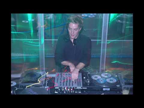 Adam Freeland - Live @ Olof Palme Ház, Budapest 30-04-2003