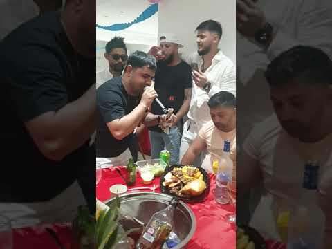 sandel Piticu la familia boboc va pup pe toti 🙏😘❤👈