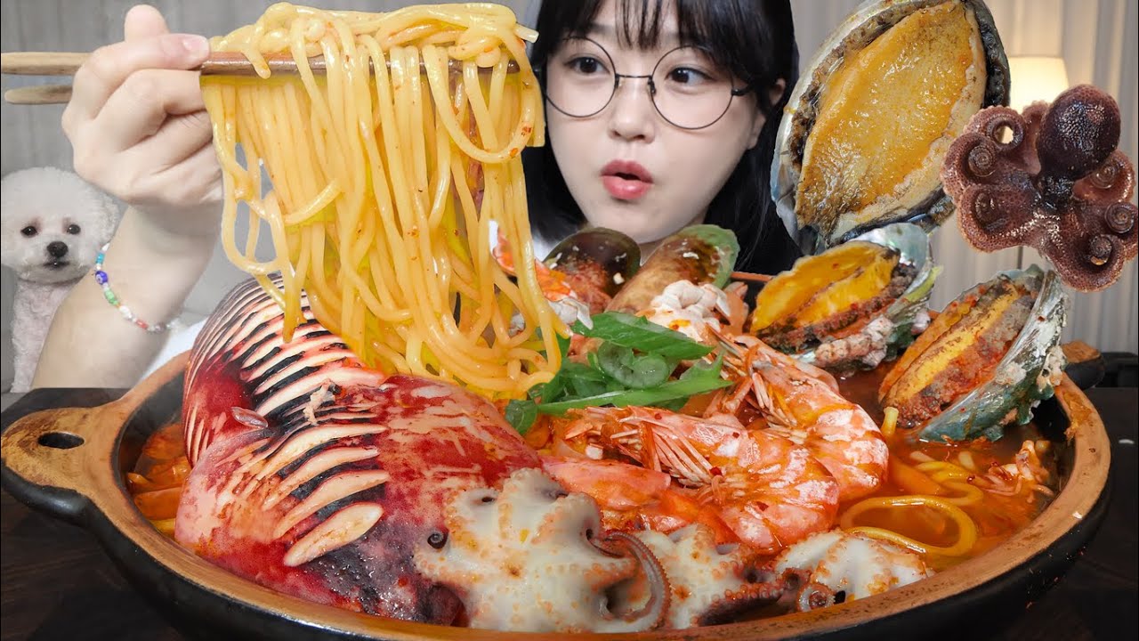 해물 한가득 넣은 얼큰해물짬뽕 먹방🍜Jjamppong (Spicy Seafood Noodle Soup) Mukbang ASMR