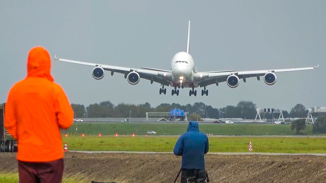 60 MINUTES PURE AVIATION - AIRBUS A380 LANDING, Boeing 747, Il76 ... (4K)