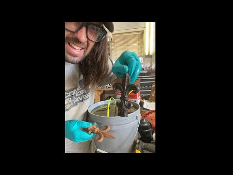 Evapo-rust cuts the rust