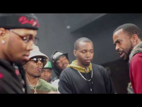 Baby James vs Scoobie