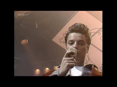 Nick Kamen  -  Each Time You Break My Heart  - TOTP  - 1986