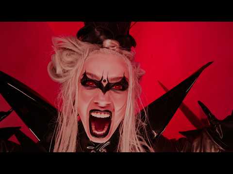 Sumo Cyco - Villains (Official Video)