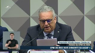 CPMI do INSS apreende celular de Igor Delecrode