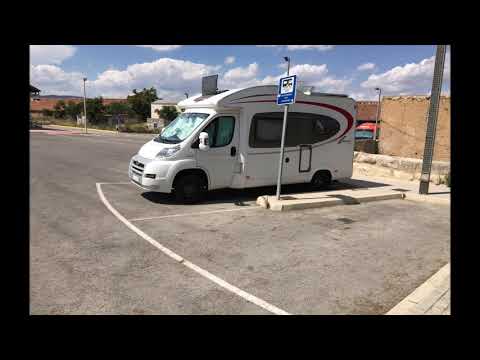 Approach to Almansa aire, Southeast Spain,  15/07/2020, (N38°52'05.6'' W001°06'20.6'')