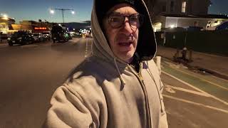walk 2 bay muse and Atto