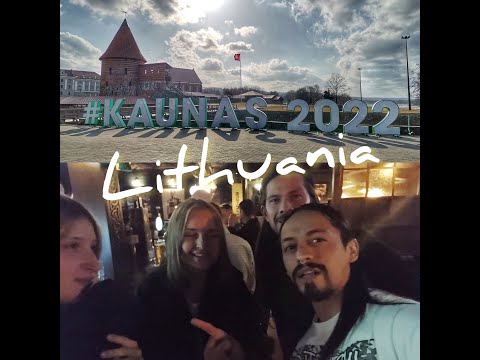 Walking and drinking in  #Kaunas - Lithuania 🍻🇱🇹