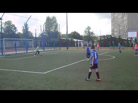 UKS Academy Football Zawiercie 2-29 (2-16) Orbita Bukowno 2007 (gol Burdi i Dosia)