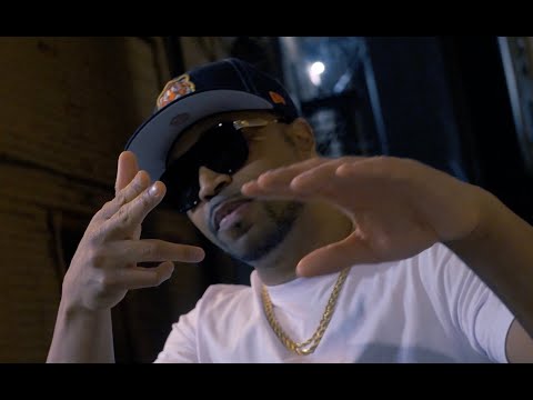 Ty Farris - Villain With The Smile (Official Video)