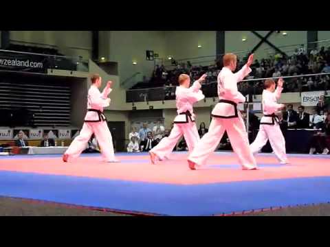 NZL Senior Male Team Patterns   Yul Gok   Taekwondo ITF World Championships 2011    www taekwon doitf com ar