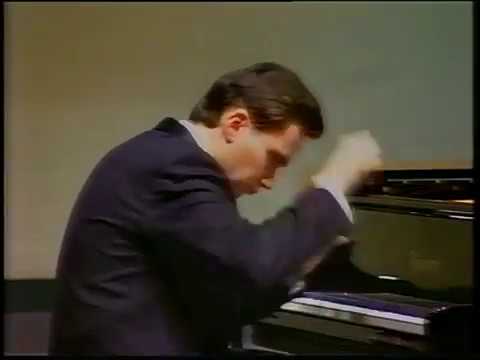 Sergey Koudriakov / W.A. Mozart - Allegro in B flat, K. 400 ("Sophie and Constanze")