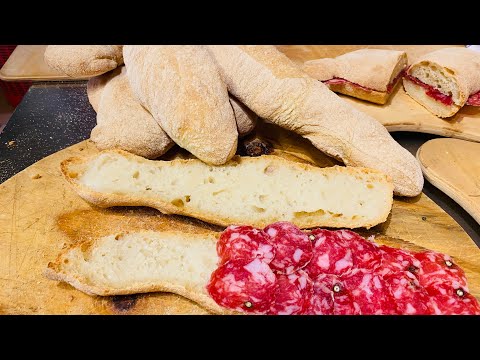 Pane ciabatta.un’antica ricetta.￼Croccante,facile e si fa in giornata ￼￼
