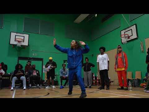 USDD battle - 1VS1 TOP 8 SARAI (UK) VS OMNI (UK)