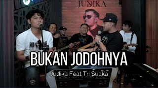 Download lagu JUDIKA Feat TRI SUAKA - AKU BUKAN JODOHNYA | LIRIK LAGU (Special Request) mp3