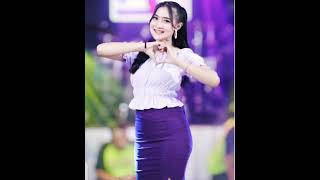 Download lagu Yeni INKA lungitig Asmoro-Story wa singkat #storywamusic mp3