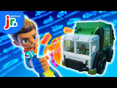 Coop's Trash Truck Cleanup Challenge! 🚛 Hot Wheels Let's Race | Netflix Jr