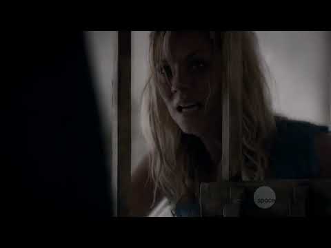 Elena's first change as werewolf #bitten #elena #supernaturals