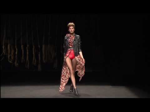 WOM & NOW desfile colección otoño/invierno 2017/18   080 Barcelona