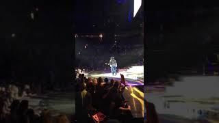 Garth and Trisha sing golden ring by George Jones