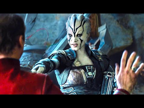 Saved by a beautiful Alien | Star Trek Beyond | CLIP