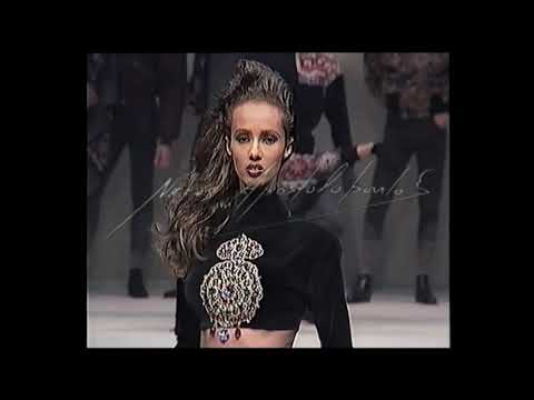 Nikos Apostolopoulos Fashion Show Homme Hiver 1989-1990,Ecole Des Beaux-Arts, Paris