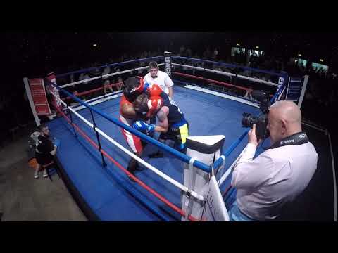 Ultra White Collar Boxing | Leeds | Ring 2 | Ahmed Shehu VS Warren Smart
