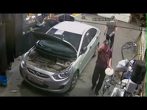 Большой палец вверх, на удачу!