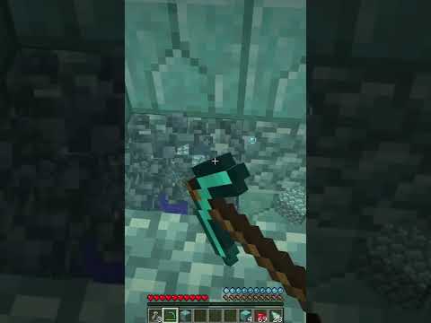 Uriah - Minecraft: Dream WILL Use This GLITCH To Win The Final Manhunt?! Part 2