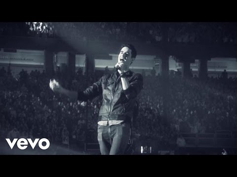 Passion - Crown Him (Majesty) ft. Chris Tomlin, Kari Jobe